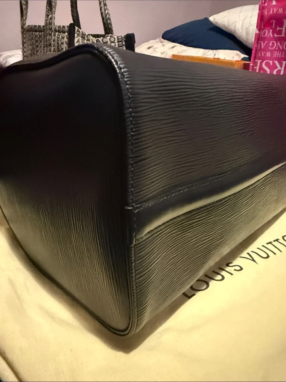 Louis Vuitton Black Epi Leather Top-Handle Satchel size 35 - awesome condition